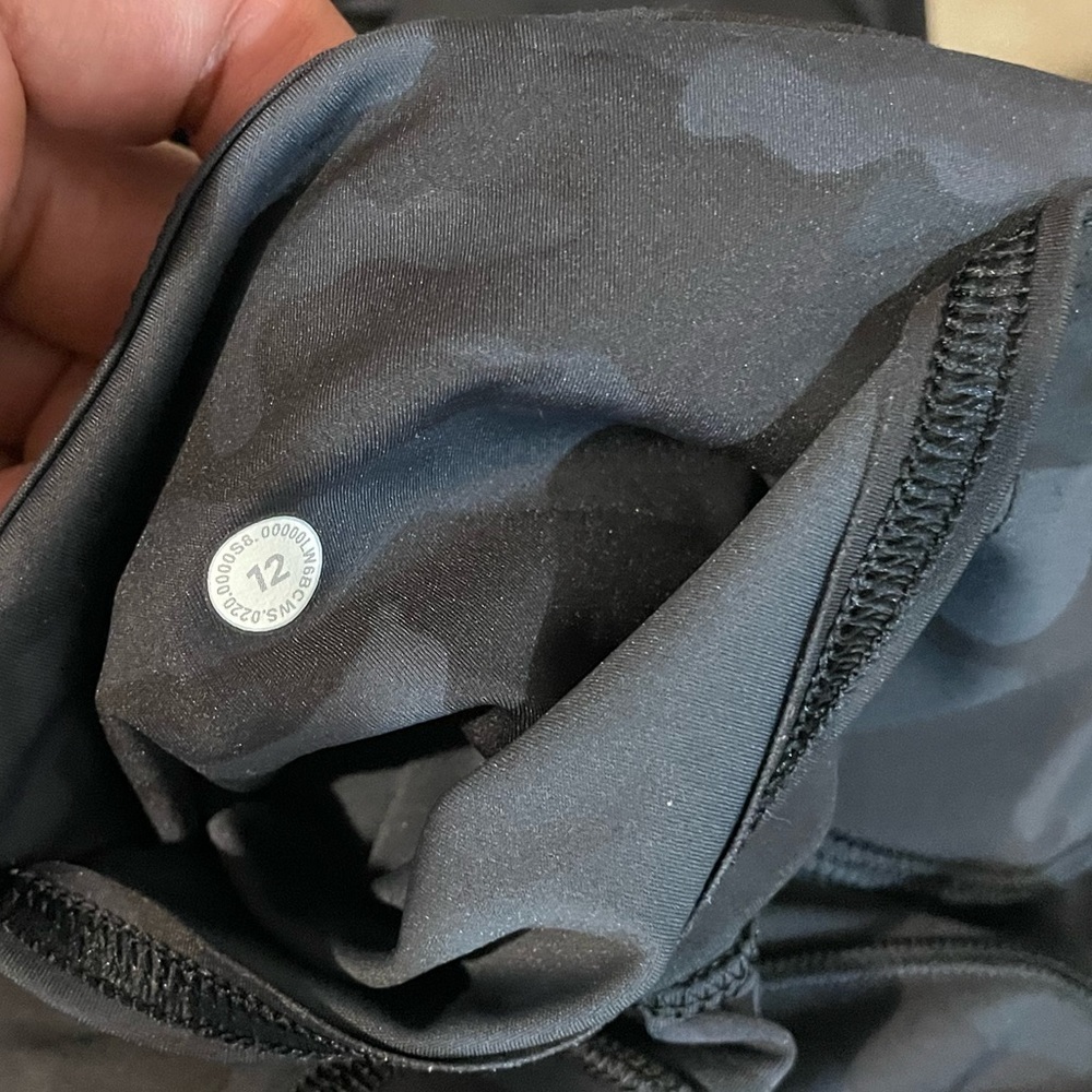 LULULEMON Fast Free High Rise Crop 19" - Picture 5 of 5